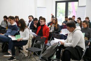 Novosadski omladinski forum - Sednica