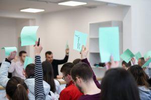 Novosadski omladinski forum - Sednica