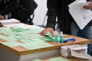 Novosadski omladinski forum - Sednica